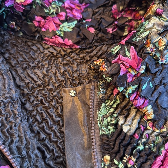 C.C.C. Smocked Zip Up Multicolored Jacket - Picture 10 of 11